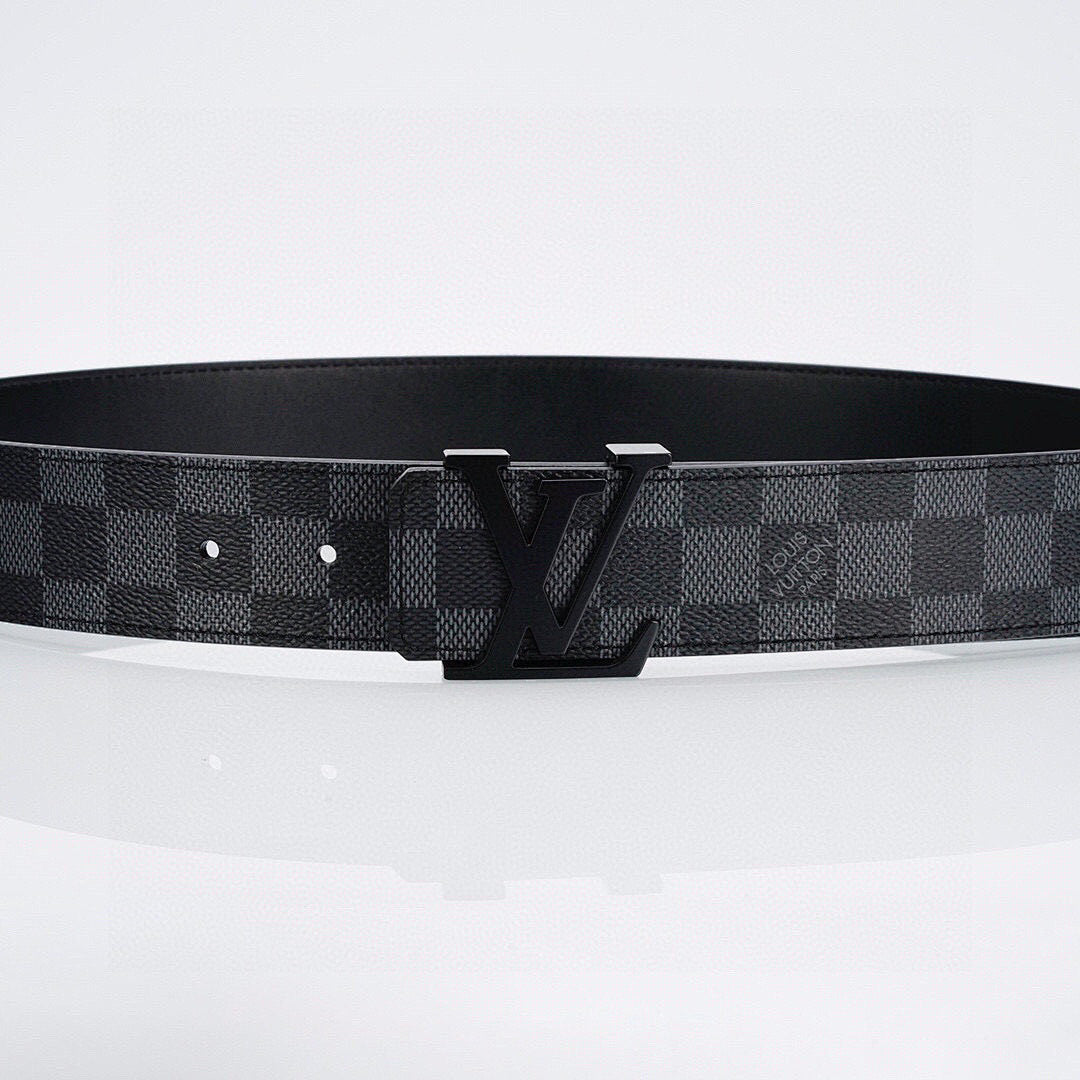 Louis Vuitton Black Lacquer Buckle Leather Belt